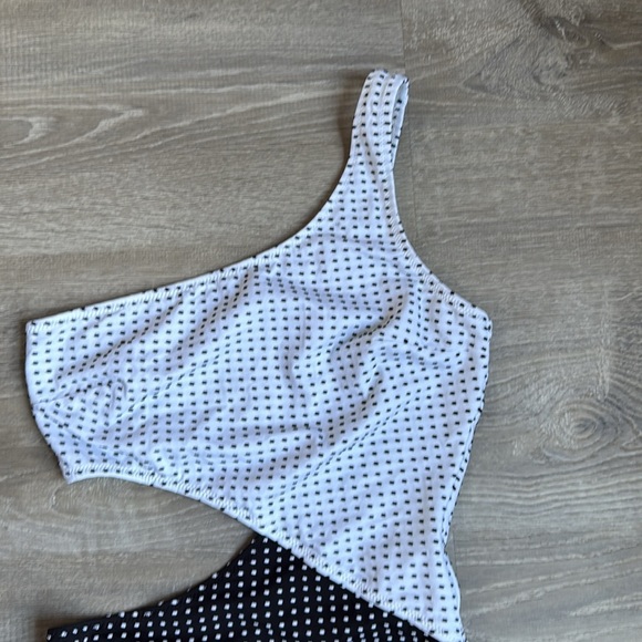 NEW Solid & Striped The Claudia Baby Dot Black White small - Picture 6 of 9